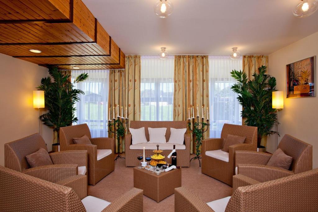 Hotel Haus Silberbach Зелб Екстериор снимка
